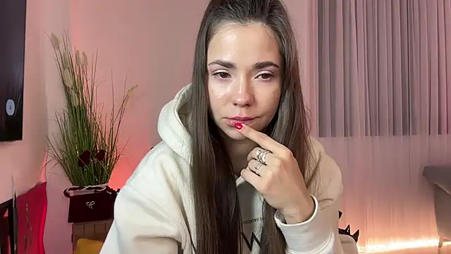 Snapshot of Mika_Miller chatting on 01/15/26, 02:38 Mika Miller online show from 01/15/26, 02:38