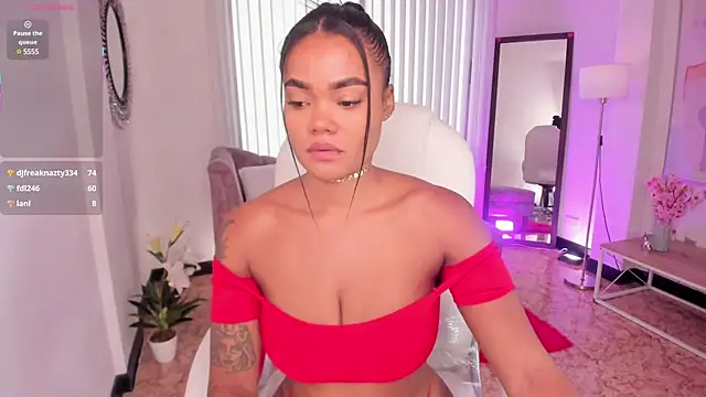 Snapshot of madisson_davon chatting on 03/20/25, 01:37 madisson davon online show from 03/20/25, 01:37