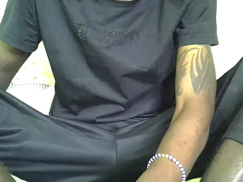 Delicious-D online show from 05/16/26, 07:05