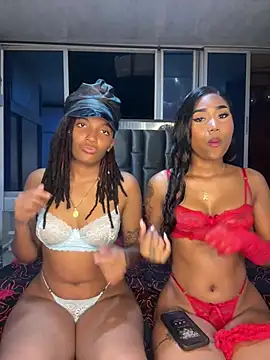 Snapshot of Lya-Kasandra chatting on 02/23/25, 12:19 Lya-Kasandra online show from 02/23/25, 12:19