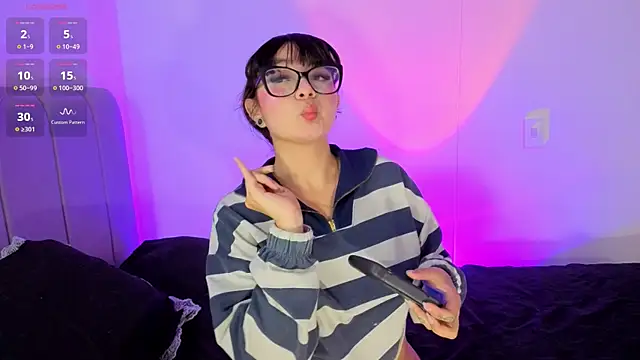 Sweet Namii online show from 04/08/26, 01:27