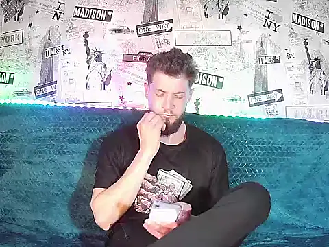 jimmyy  online show from 03/25/26, 02:56