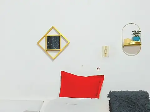 AnahiSmitth online show from 02/16/25, 11:49