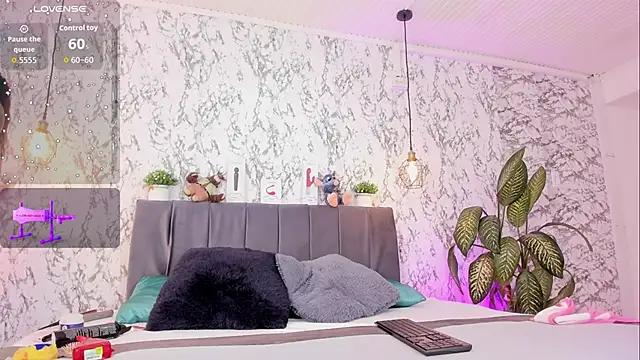 aihnoa split online show from 11/12/25, 01:11