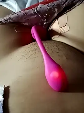 Snapshot of Soul_Ana chatting on 02/19/25, 04:01 Soul Ana online show from 02/19/25, 04:01