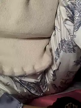 Snapshot of Soul_Ana chatting on 02/23/25, 04:28 Soul Ana online show from 02/23/25, 04:28