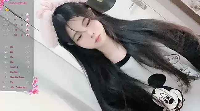 Qedgjwyz1 online show from 01/21/25, 04:10