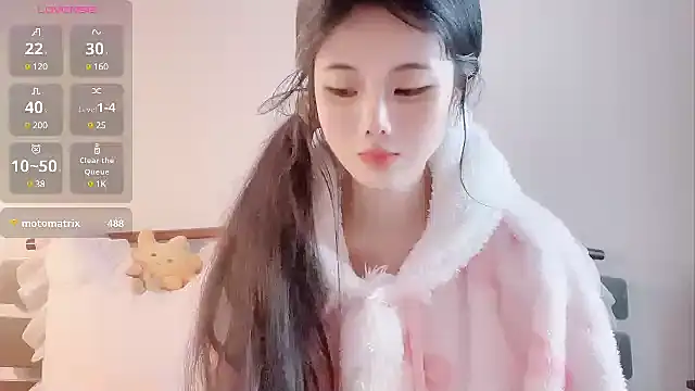 Qedgjwyz1 online show from 03/06/25, 11:58