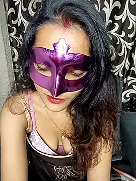 REVA DARLING online show from 10/29/25, 01:24