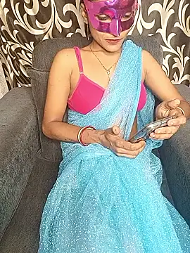REVA DARLING online show from 06/03/26, 07:00
