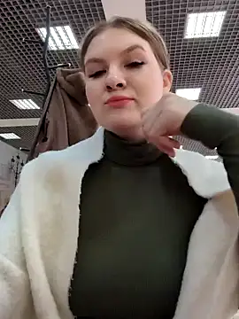 Snapshot of Morphine_666 chatting on 12/12/24, 03:43 Morphine 666 online show from 12/12/24, 03:43