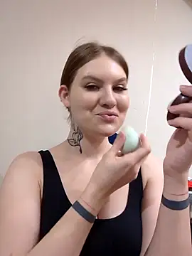 Snapshot of Morphine_666 chatting on 12/18/24, 03:15 Morphine 666 online show from 12/18/24, 03:15