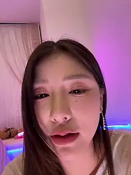 Momoever123456 online show from 03/11/26, 02:56