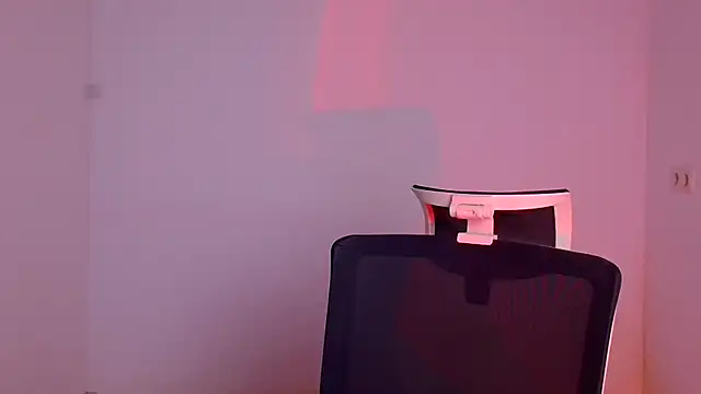 Jennifer Blum online show from 01/13/25, 06:06