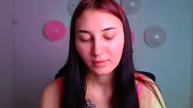 Jennifer Blum online show from 02/17/25, 09:13