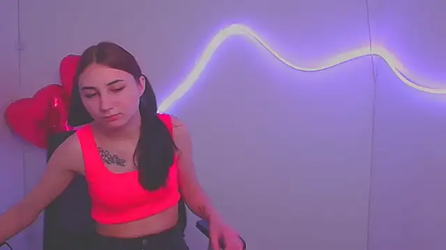 Jennifer Blum online show from 03/13/25, 08:00