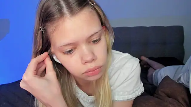 chansetolove online show from 03/03/25, 08:00