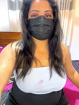 NOORA-GIRL online show from 01/08/26, 10:34