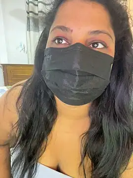 NOORA-GIRL online show from 03/12/26, 01:01