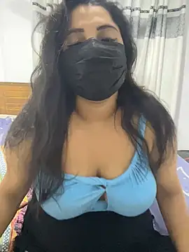 NOORA-GIRL online show from 04/14/26, 01:11