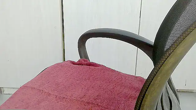 Destiny Desire online show from 02/17/26, 09:21