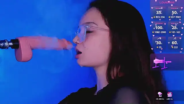 bitchpeace  online show from 11/08/25, 04:18