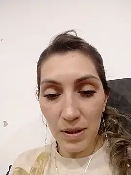 anny sweet72 online show from 11/21/25, 03:22