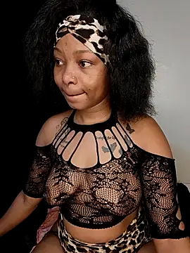 Licia harvin online show from 04/24/26, 12:35