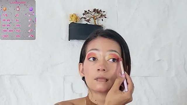 zorravioletta1 online show from 10/01/25, 12:11