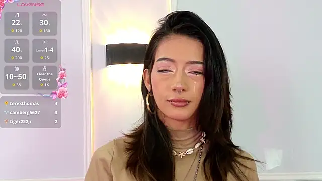 zorravioletta1 online show from 04/18/26, 07:07