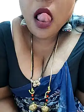 Snapshot of Swapna_143 chatting on 12/12/24, 05:52 Swapna 143 online show from 12/12/24, 05:52