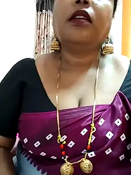 Snapshot of Swapna_143 chatting on 12/30/24, 02:53 Swapna 143 online show from 12/30/24, 02:53