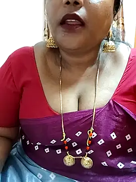 Snapshot of Swapna_143 chatting on 01/07/25, 04:59 Swapna 143 online show from 01/07/25, 04:59