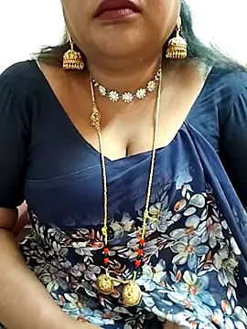 Snapshot of Swapna_143 chatting on 02/07/25, 03:01 Swapna 143 online show from 02/07/25, 03:01