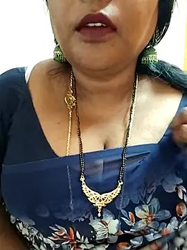 Snapshot of Swapna_143 chatting on 03/04/25, 05:53 Swapna 143 online show from 03/04/25, 05:53