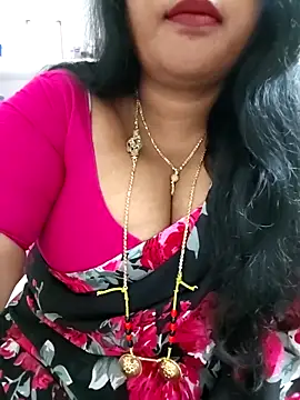 Snapshot of Swapna_143 chatting on 09/09/25, 05:01 Swapna 143 online show from 09/09/25, 05:01