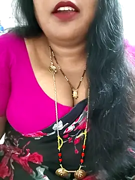 Snapshot of Swapna_143 chatting on 06/15/26, 04:42 Swapna 143 online show from 06/15/26, 04:42