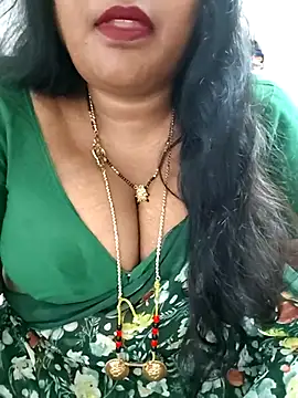 Snapshot of Swapna_143 chatting on 06/18/26, 05:08 Swapna 143 online show from 06/18/26, 05:08