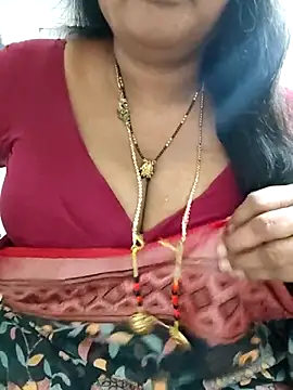 Snapshot of Swapna_143 chatting on 07/29/26, 04:49 Swapna 143 online show from 07/29/26, 04:49