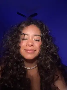 Marie Rose online show from 11/14/25, 01:15