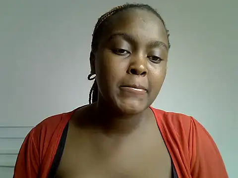 Snapshot of _nightnurse chatting on 02/14/25, 07:33 nightnurse online show from 02/14/25, 07:33