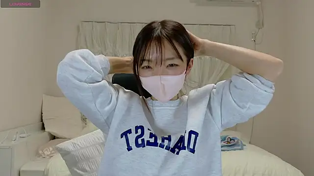 momochan88 online show from 02/14/25, 03:05