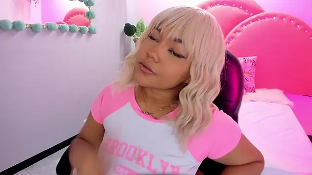 cherry chel online show from 02/14/26, 03:47