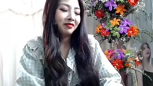 Snapshot of MiMi_0293 chatting on 01/09/25, 07:10 MiMi 0293 online show from 01/09/25, 07:10