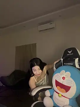 Snapshot of MiMi_0293 chatting on 02/12/26, 02:23 MiMi 0293 online show from 02/12/26, 02:23