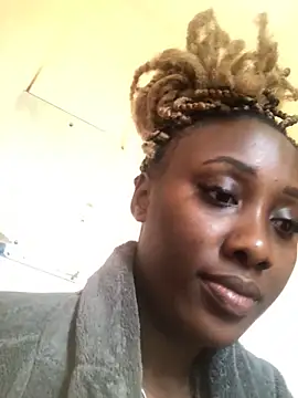 Lola kims online show from 12/24/24, 10:44