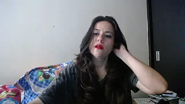 KAROLCANDY online show from 12/05/25, 02:14