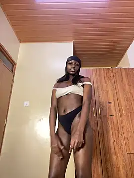 Curvixx online show from 10/07/25, 08:11