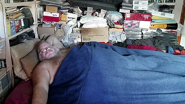 hadeszeuss2 online show from 12/10/24, 02:39