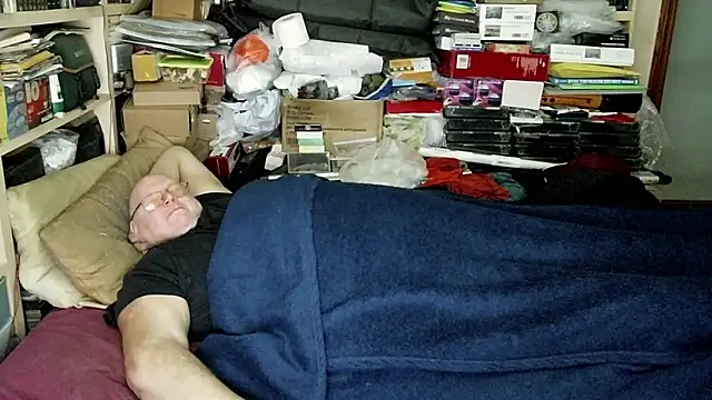 hadeszeuss2 online show from 01/17/25, 05:30